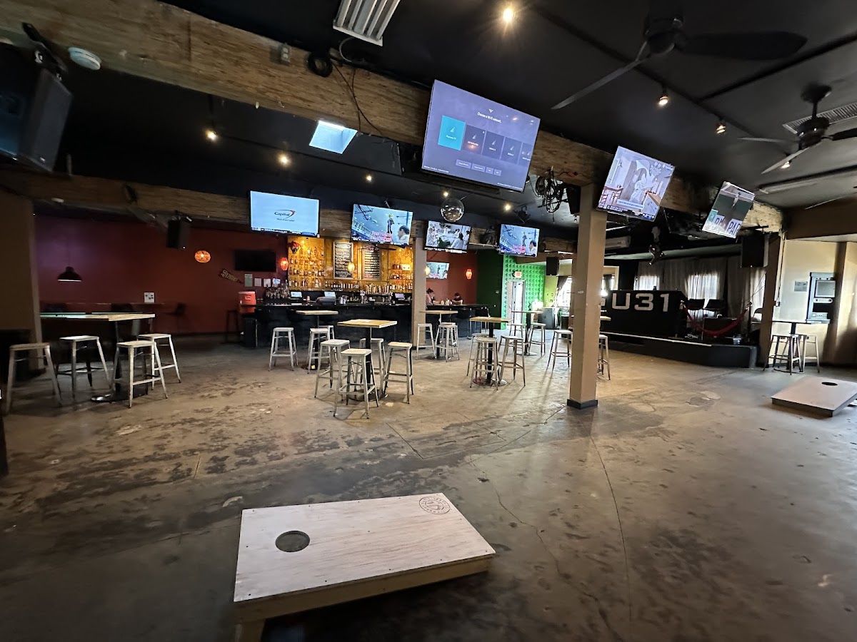 Moms Chicken And Waffles